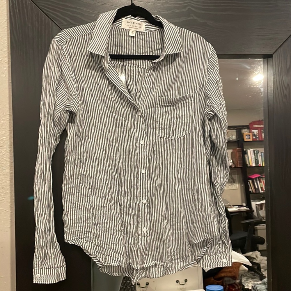 Grey and white striped button down shirt, cloth & stone for anthro size M